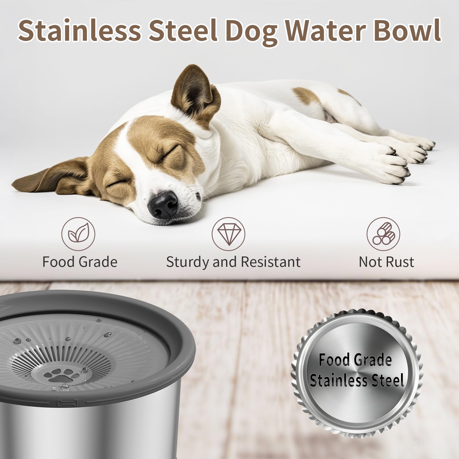 Xetino 6.5L in-use design demonstrates mess-free hydration for dogs.