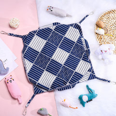 XINRUI blue-pattern close-up highlights soft breathable fabric.