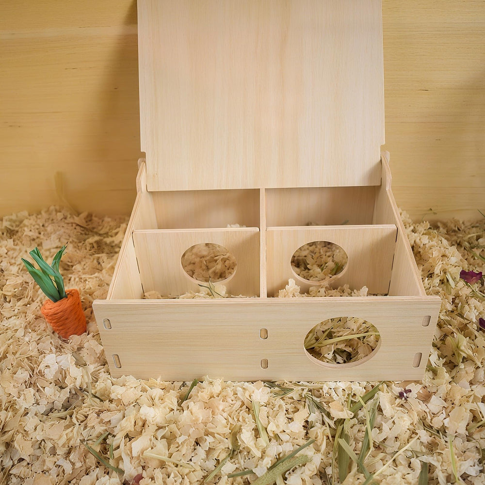 Xiylon modular connectors support expandable playgrounds for small pets.