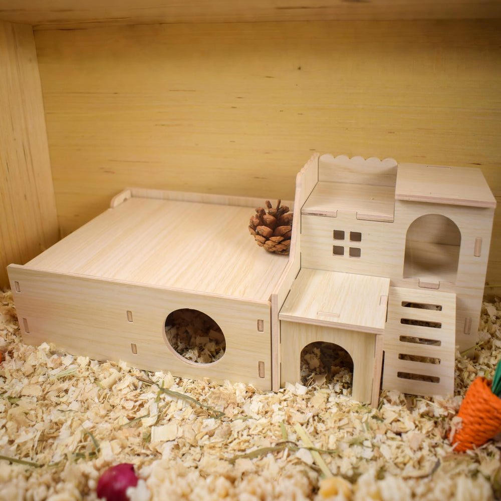 Xiylon sanded poplar wood provides smooth, pet-friendly surfaces.