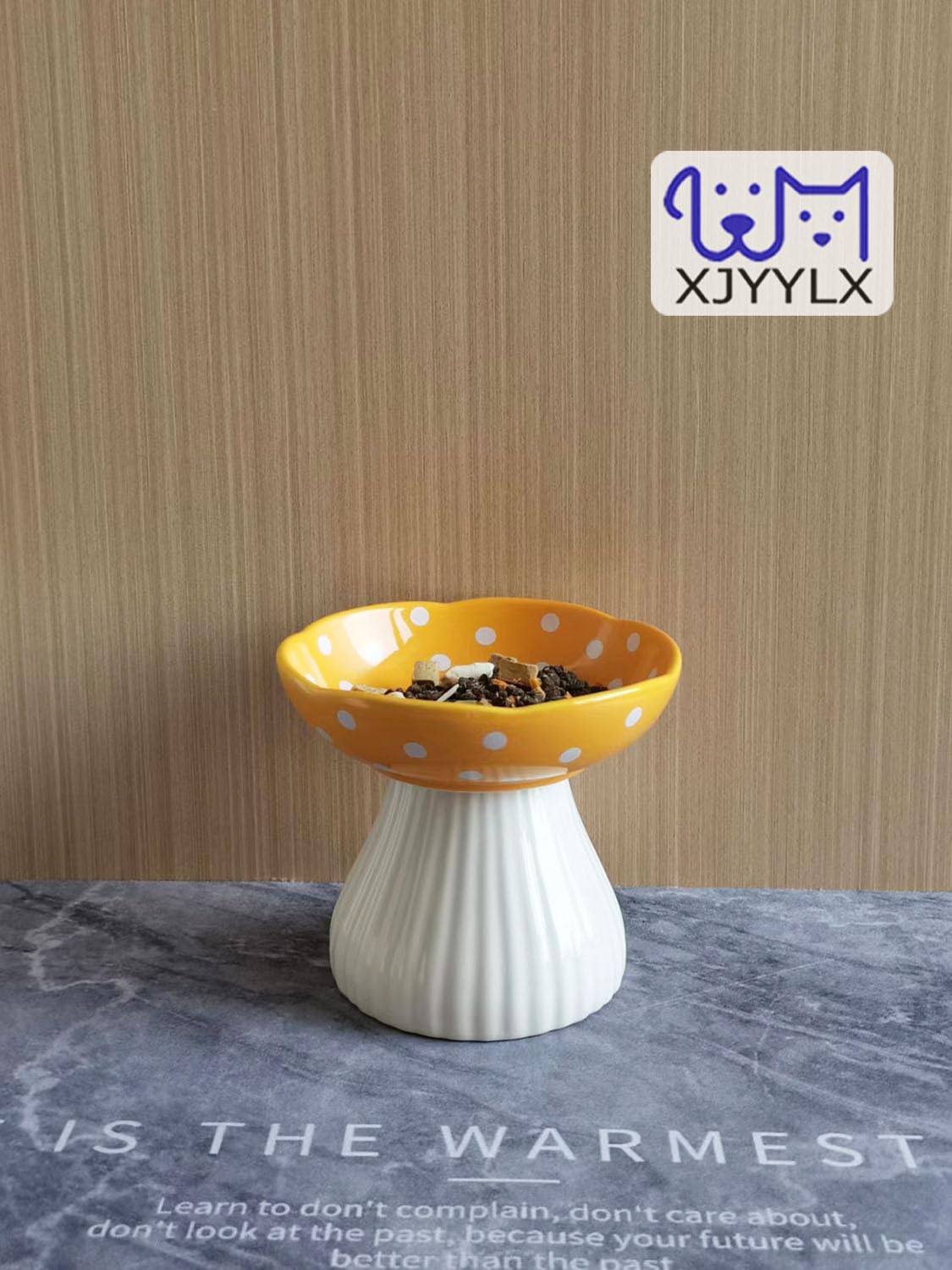 XJYYLX yellow raised-cat-bowl set fits adult cats and small dogs
