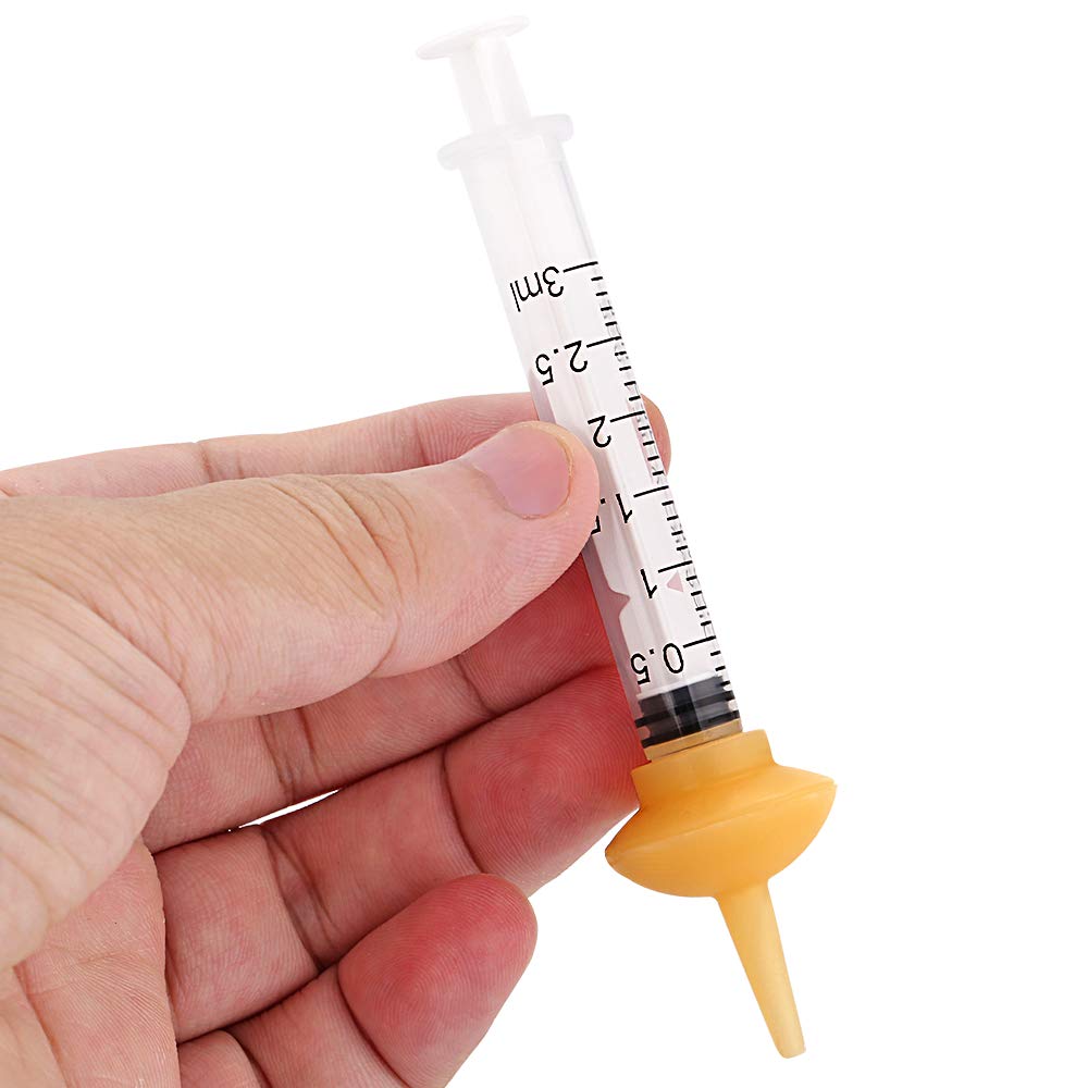 Xuanda syringes 1ml; fine-grained dosing for tiny amounts during early feeding.