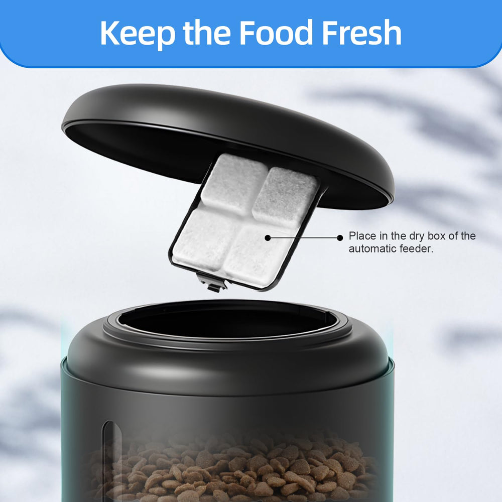 Xuepett desiccant packet closeup highlights premium materials for moisture control.