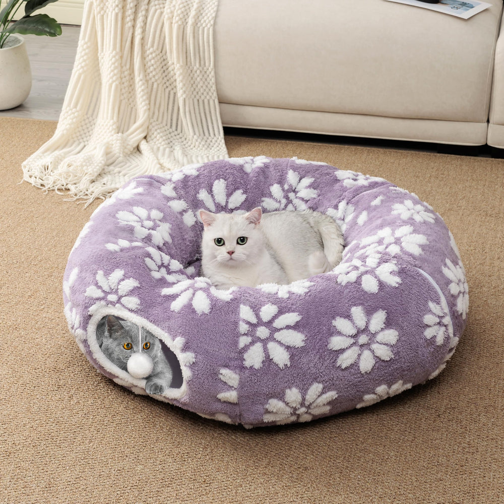 Yaning Cat Tunnel circle mat inside offers a snug resting cushion for small pets.