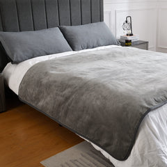 Yaning soft Flannel side texture for cozy lounging