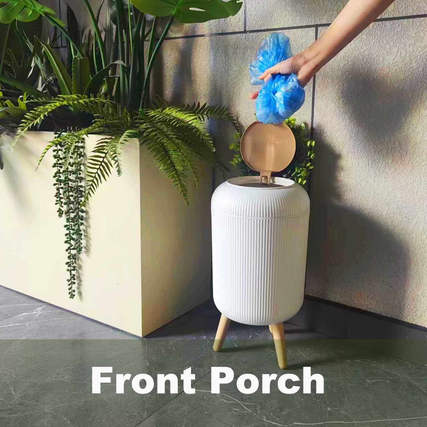 Yatmung can features click-to-lock lid for odor control outdoors