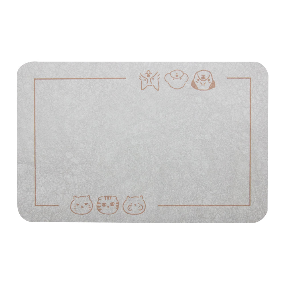 YCT Cat Pet Food Mat water-absorbent layer catches drips near bowls.