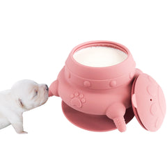 YeulYuuri newborn feeder multi-nipple assembly supports efficient group nursing.