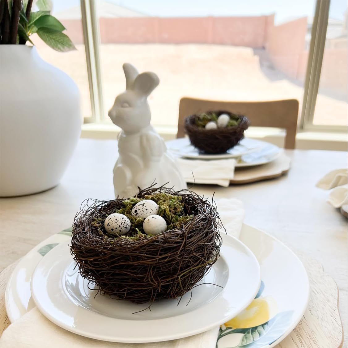 YEUQWJ garden-window-table nest setup for charming seasonal scenes