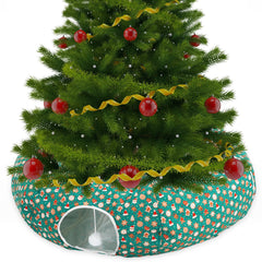 Yeyeplum cat tunnel under Christmas tree with donut tunnel for cozy retreat.