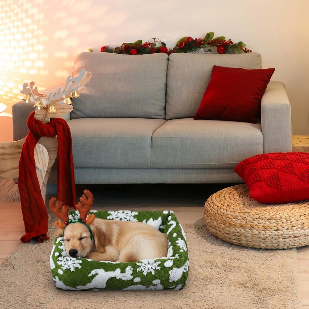 Yeyeplum non-slip bottom keeps bed steady during playful moments.