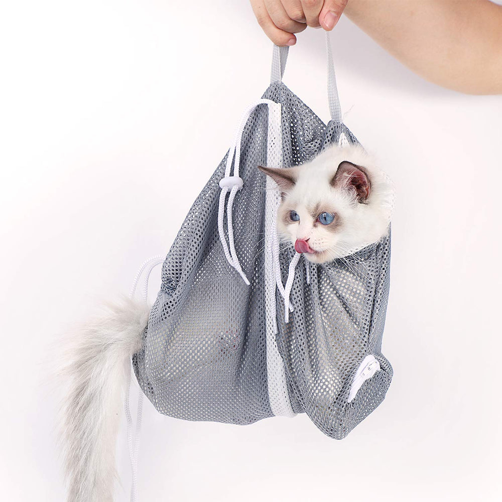 YLONG Cat Bathing Bag enables safe nail trimming with paw-release zipper.