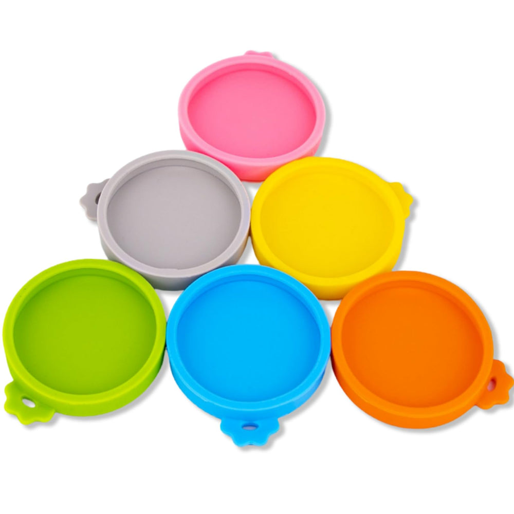 Yobbai silicone small can lid on a 3oz can showing a tight seal for freshness