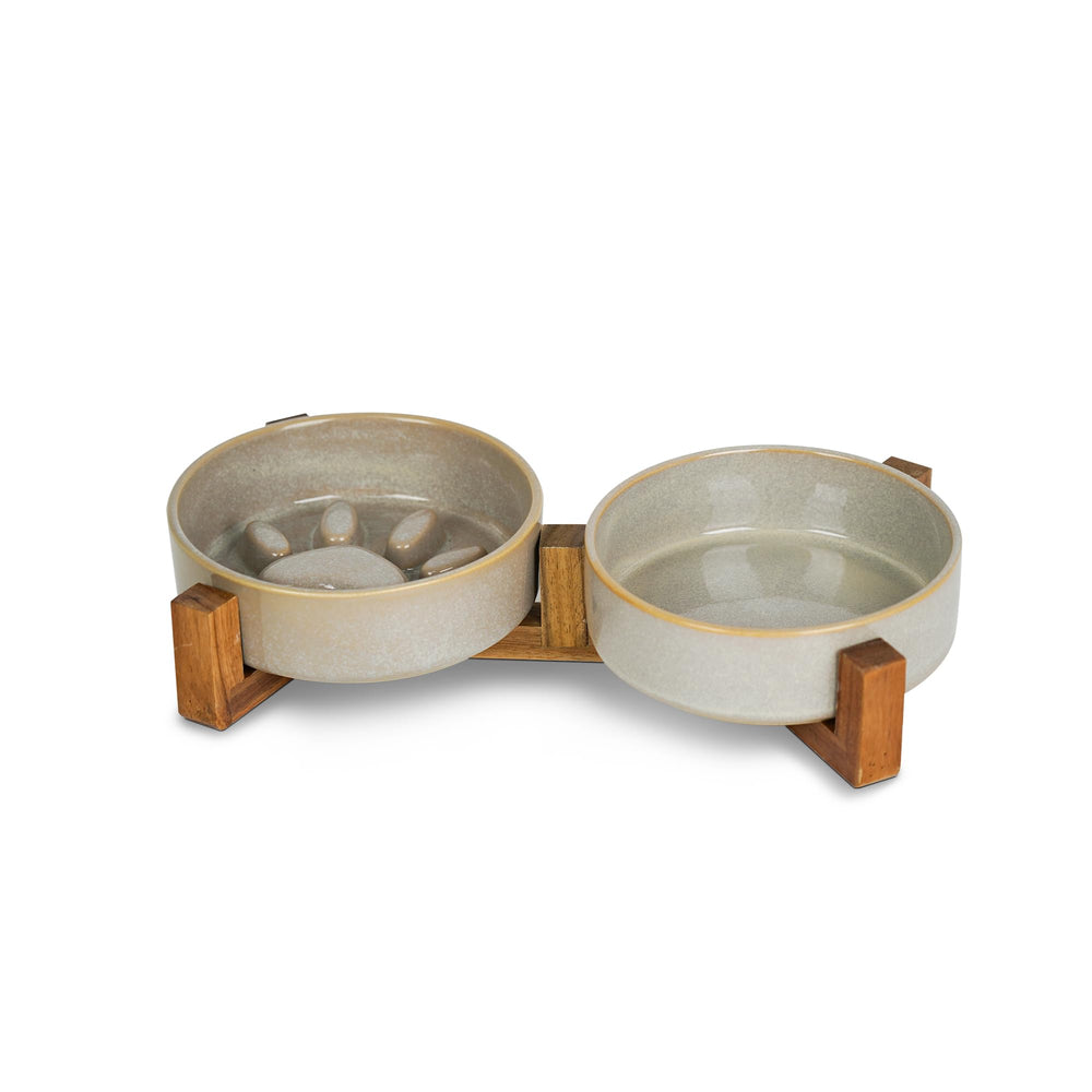 YOBRO ceramic slow feeder dog bowl with paw ridges promotes slower eating and portion control.