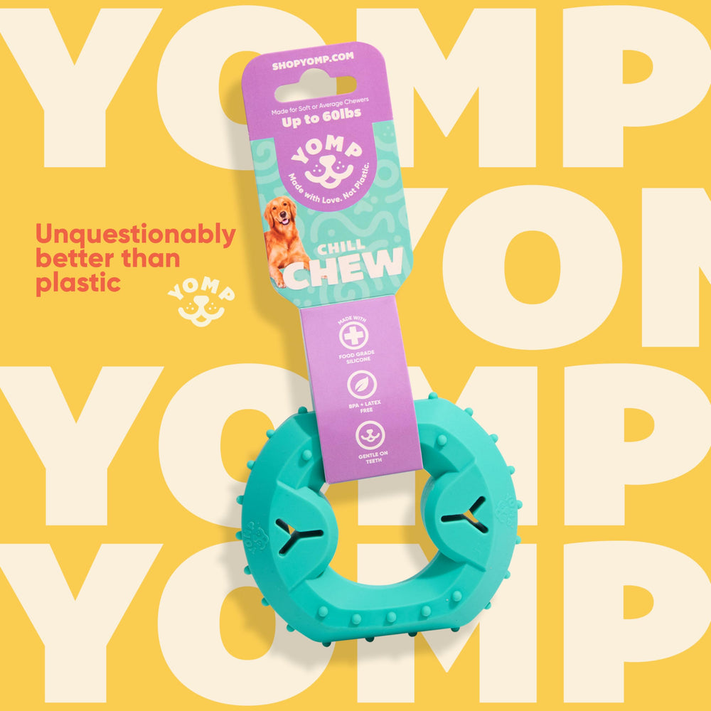 Yomp ChillChew gentle-chewer design supporting longer, calmer chewing sessions.