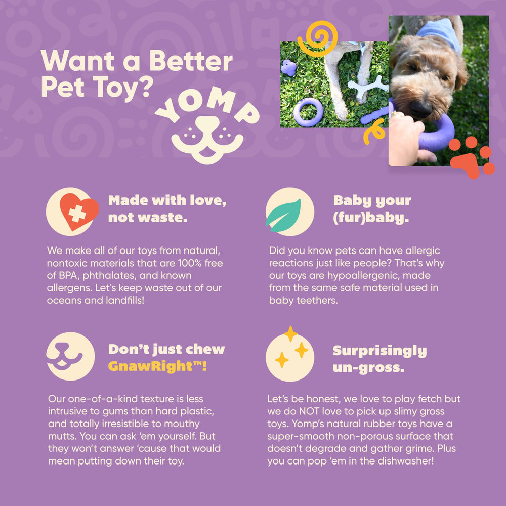 Yomp SuperLoop Max dog chew ring easy-clean design simplifies post-play maintenance.
