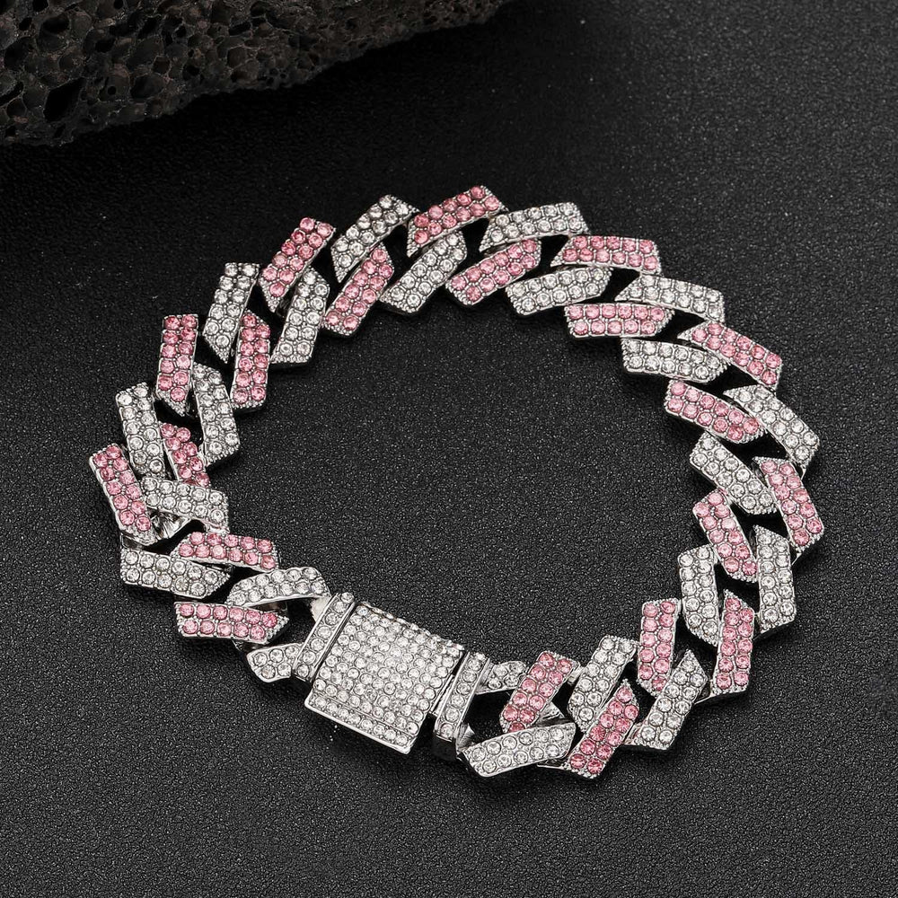 YOUALSO pink chain dog collar on dog neck showcases chic style and comfortable fit