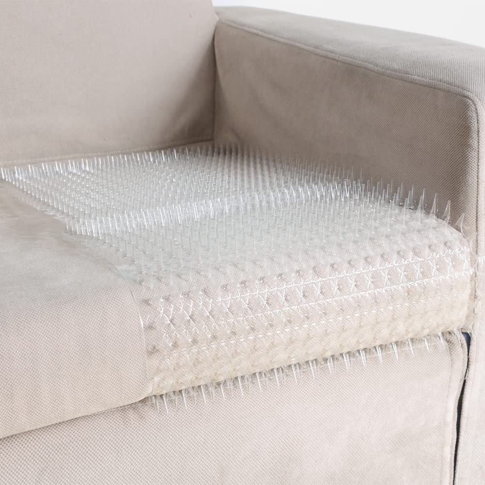 Ysglory spike mat wrapped around a tree to prevent climbing