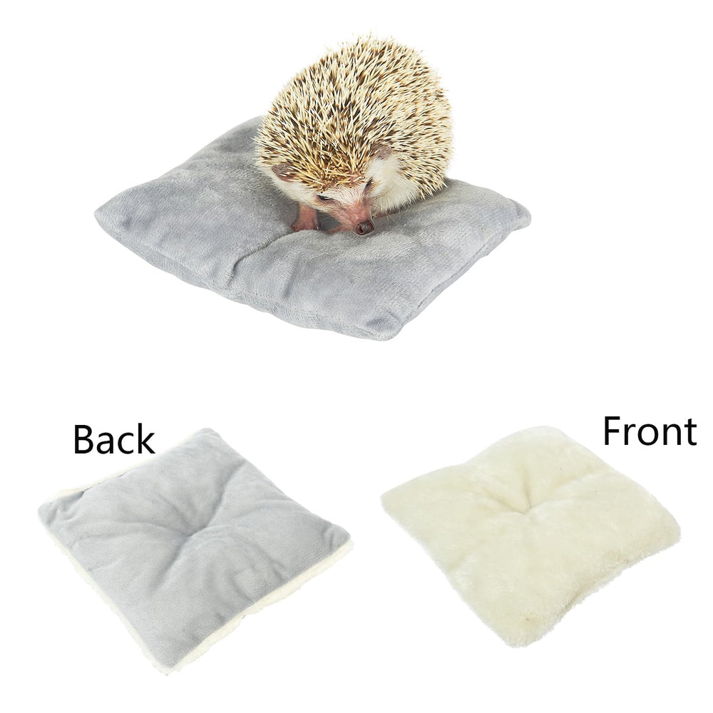 YUANST Hedgehog Bed Cave bottom anti-slip mat helps keep the cave in place.