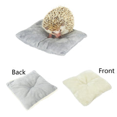 YUANST Hedgehog Bed Cave bottom anti-slip mat helps keep the cave in place.