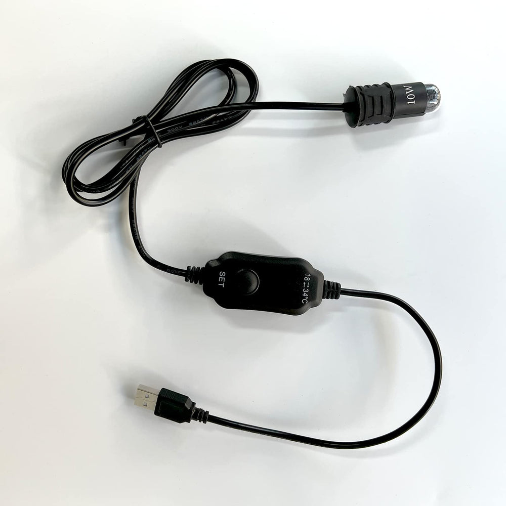 YukiHalu compact heater neatly fits into a nano aquarium