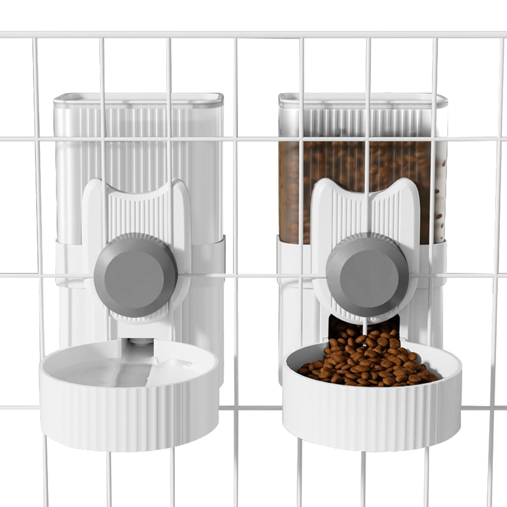 Yummy Sam hanging cage feeder with 1L capacity reduces daily refills.