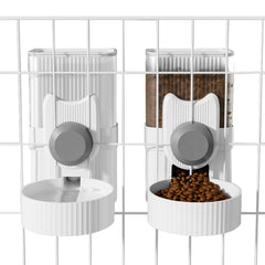 Yummy Sam hanging cage feeder with 1L capacity reduces daily refills.