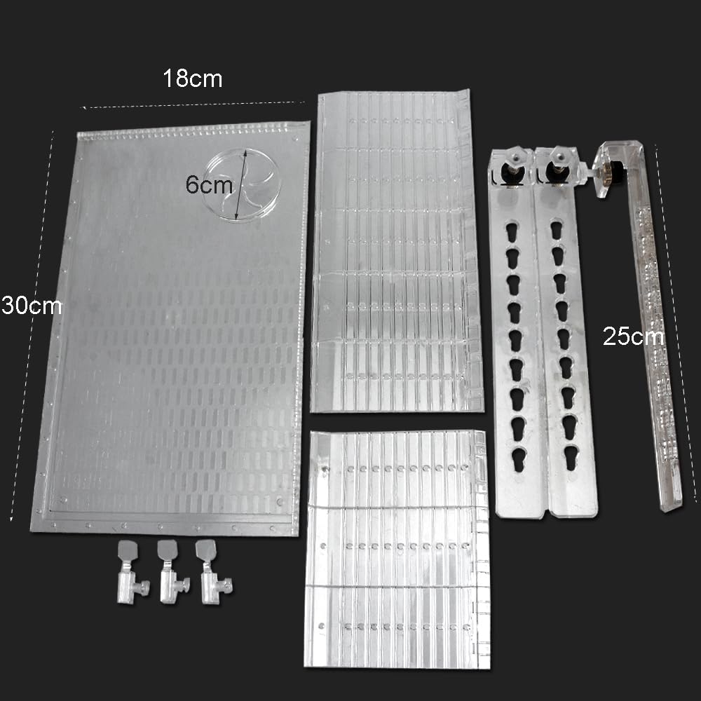 YXQ Hanging Turtle Ramp Transparent design allows easy observation of the reptile.