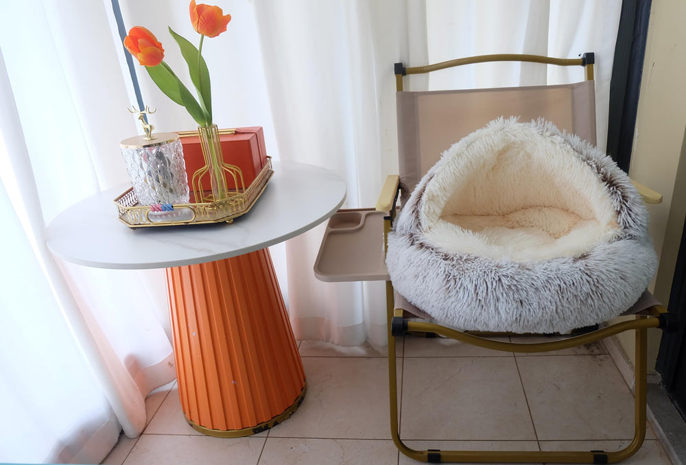 ZaneSun cozy pet lounging pose illustrates secure, comforting space for cats and dogs.