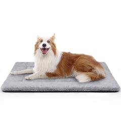 ZENGAOOU self-warming dog bed in grey with plush fur for cozy resting