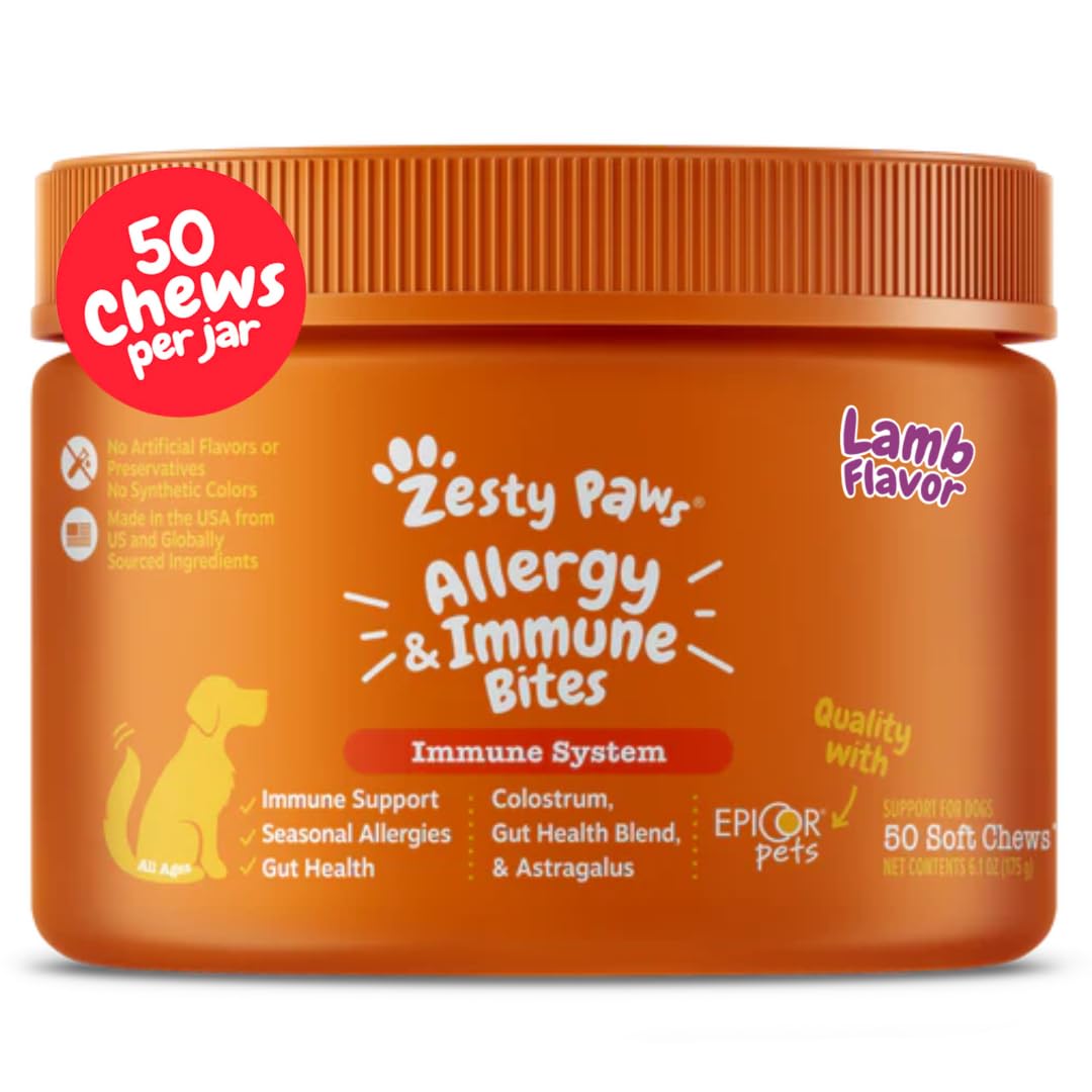 Zesty Paws Allergy Relief Chews bottle with lamb flavor supports itchy skin and digestion.