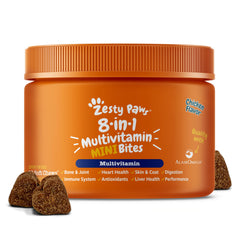 Zesty Paws multivitamin bottle closed showing daily gel chew instructions for dog wellness