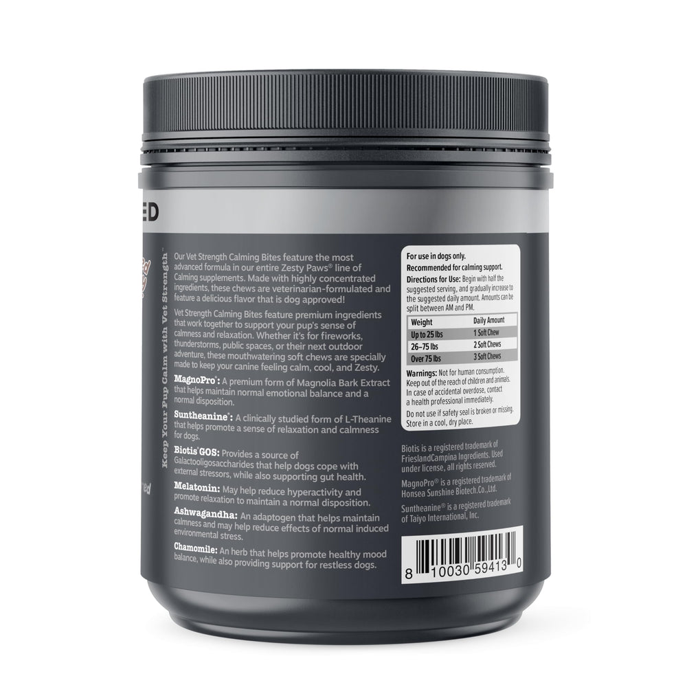 Dog in car with Zesty Paws Vet Strength Calming Chews during travel