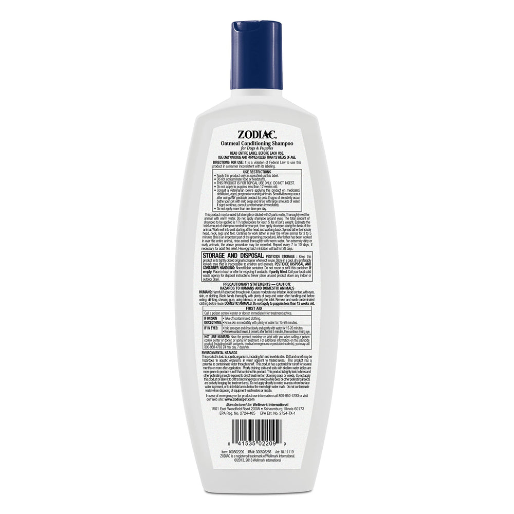 Zodiac Oatmeal Conditioning Shampoo lathering dog coat shows rich cleansing effect