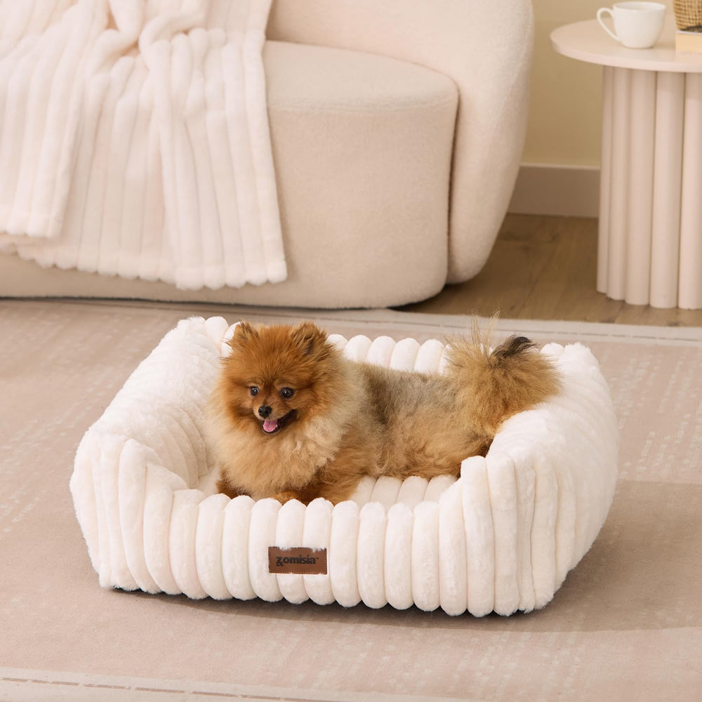 ZOMISIA large cat beds in-use — cat resting to illustrate comfort.