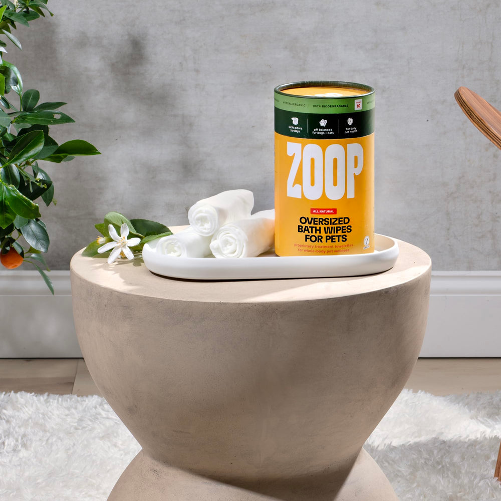 ZOOP XL Pet Wipes body: thick wipe for full-body cleaning and coat conditioning.