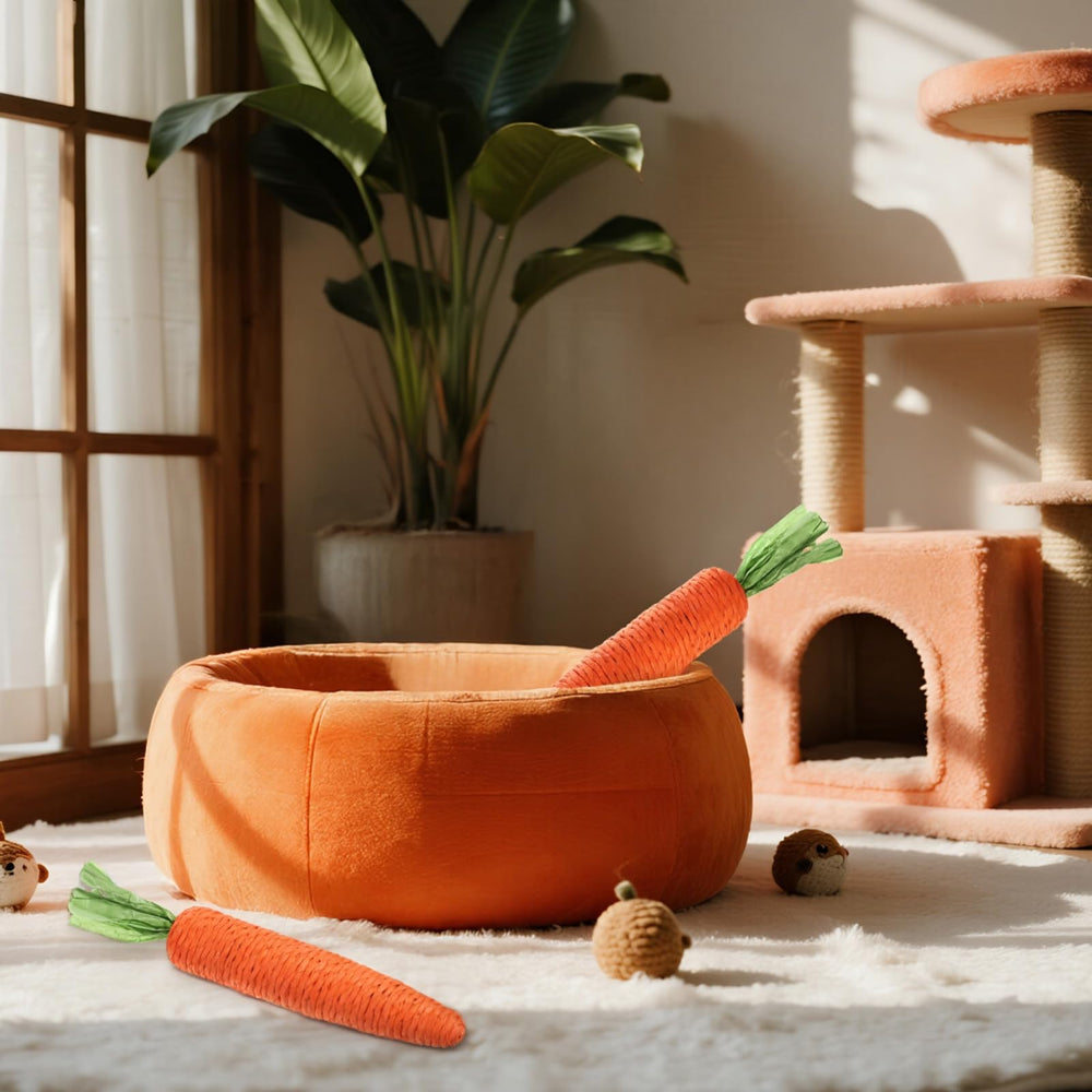 Zyghjort sturdy sisal and paper construction withstands chewing and scratching.